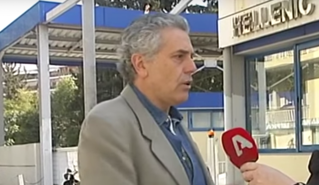 Τον ρώτησε αν είναι καλά και άρχισε να τον χτυπάει στο κεφάλι | Pagenews.gr Τον ρώτησε αν είναι καλά και άρχισε να τον χτυπάει στο κεφάλι | Pagenews.gr