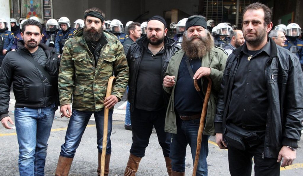 Μπλεξίματα με την αστυνομία για τον σέξι Κρητικό αγρότη | Pagenews.gr Μπλεξίματα με την αστυνομία για τον σέξι Κρητικό αγρότη | Pagenews.gr