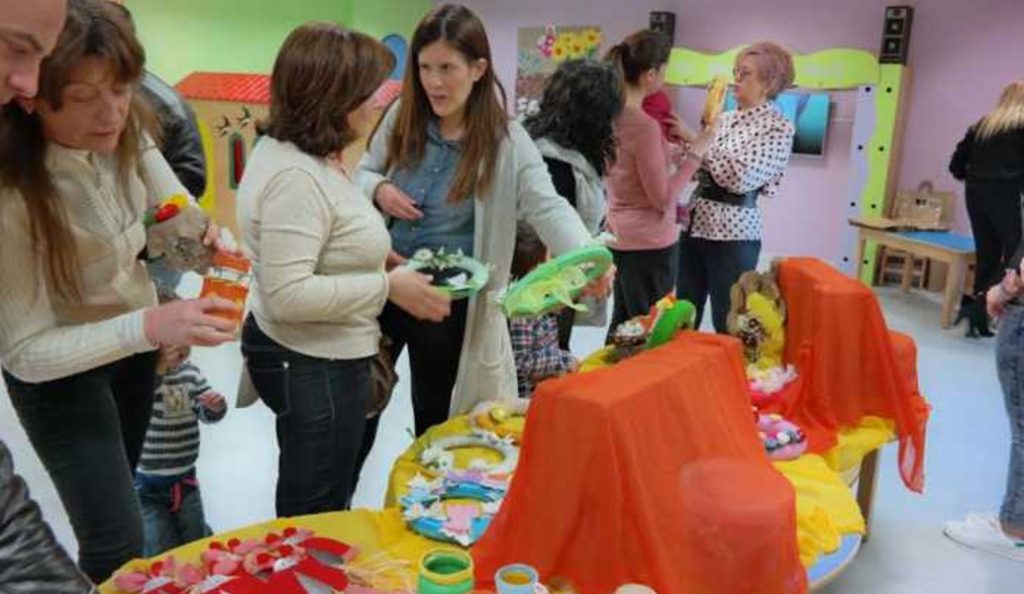 “Πασχαλινό Παζάρι Αγάπης” στον 11ο Βρεφονηπιακό Σταθμό Δήμου Περιστερίου | Pagenews.gr “Πασχαλινό Παζάρι Αγάπης” στον 11ο Βρεφονηπιακό Σταθμό Δήμου Περιστερίου | Pagenews.gr