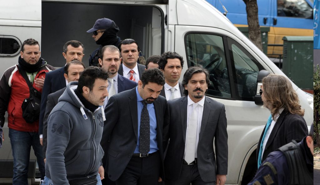 ΣτΕ: Mε «πιλοτική δίκη» η απόφαση χορήγησης ασύλου στους 8 Τούρκους αξιωματικούς | Pagenews.gr ΣτΕ: Mε «πιλοτική δίκη» η απόφαση χορήγησης ασύλου στους 8 Τούρκους αξιωματικούς | Pagenews.gr