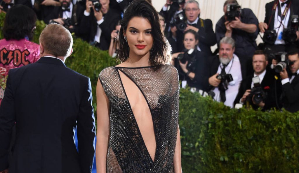 Met Gala: Οι καλοντυμένες, οι σέξι και οι αδιάφορες (pics) | Pagenews.gr Met Gala: Οι καλοντυμένες, οι σέξι και οι αδιάφορες (pics) | Pagenews.gr