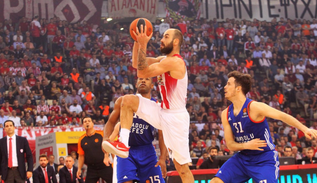 Οι καλύτερες φάσεις από το Game 5 στο ΣΕΦ (vids) | Pagenews.gr Οι καλύτερες φάσεις από το Game 5 στο ΣΕΦ (vids) | Pagenews.gr