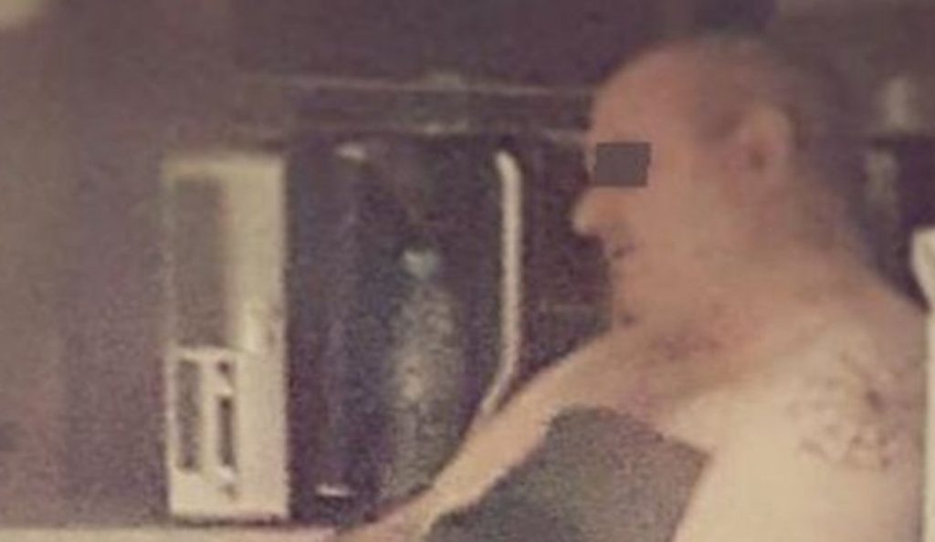 Η πρώτη φωτογραφία του 52χρονου που κακοποίησε τη φοιτήτρια μετά τη σύλληψή του | Pagenews.gr Η πρώτη φωτογραφία του 52χρονου που κακοποίησε τη φοιτήτρια μετά τη σύλληψή του | Pagenews.gr
