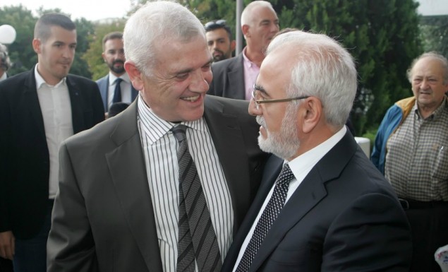 Έφαγαν μαζί Σαββίδης-Μελισσανίδης πριν τον τελικό | Pagenews.gr Έφαγαν μαζί Σαββίδης-Μελισσανίδης πριν τον τελικό | Pagenews.gr
