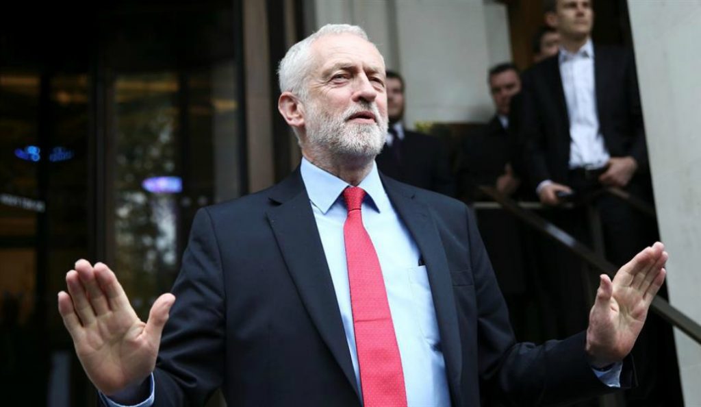 Corbyn: Η περιφέρεια δεν είχε τους πόρους να αντιμετωπίσει την πυρκαγιά στο Grenfell Tower | Pagenews.gr Corbyn: Η περιφέρεια δεν είχε τους πόρους να αντιμετωπίσει την πυρκαγιά στο Grenfell Tower | Pagenews.gr