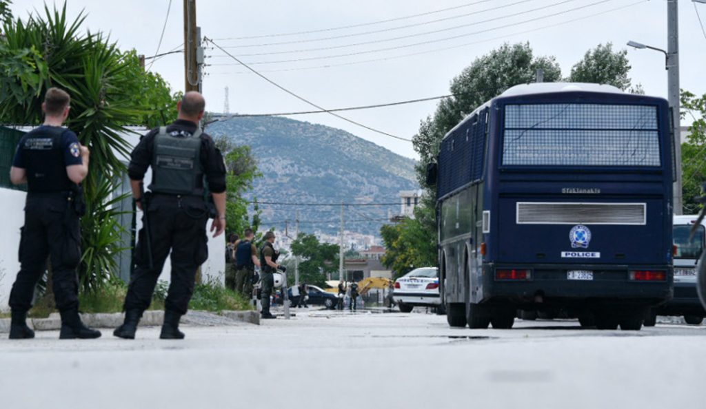 Μενίδι: Διέρρηξαν το σχολείο που έχασε τη ζωή του ο 11χρονος Μάριος (vid) | Pagenews.gr Μενίδι: Διέρρηξαν το σχολείο που έχασε τη ζωή του ο 11χρονος Μάριος (vid) | Pagenews.gr