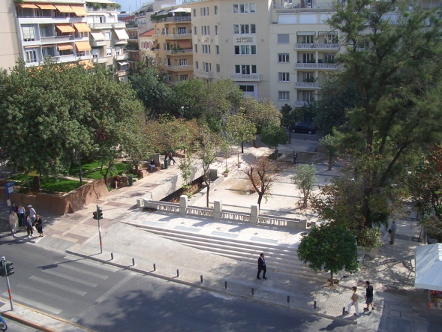 Τηλεφώνημα για βόμβα στην πλατεία Κολωνακίου | Pagenews.gr Τηλεφώνημα για βόμβα στην πλατεία Κολωνακίου | Pagenews.gr
