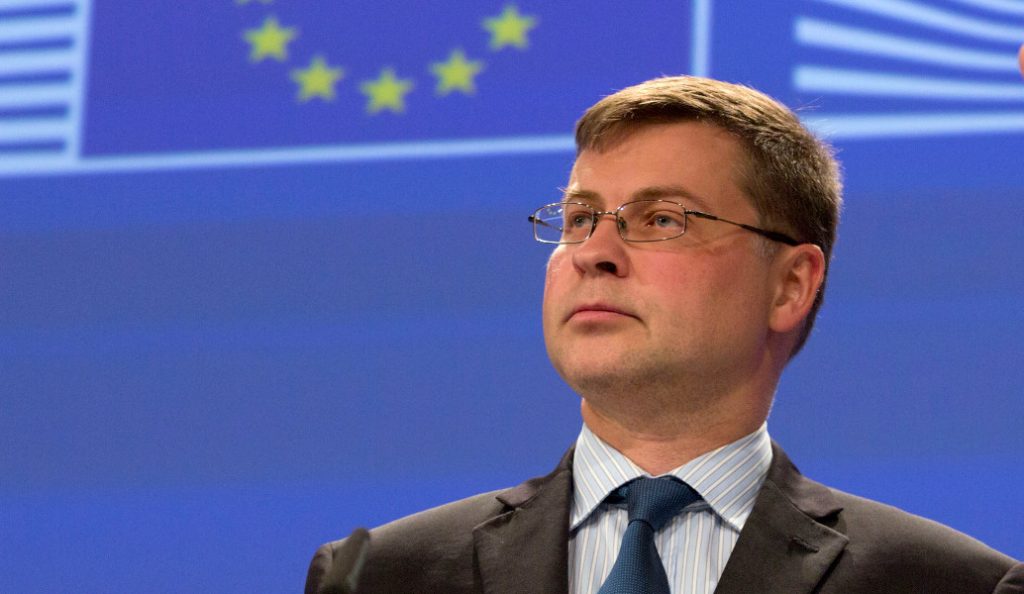 Ντομπρόβσκις: Ελπίζει σε συμφωνία στο Eurogroup της 21ης Ιουνίου | Pagenews.gr Ντομπρόβσκις: Ελπίζει σε συμφωνία στο Eurogroup της 21ης Ιουνίου | Pagenews.gr
