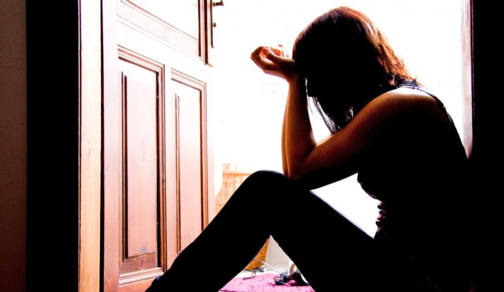 Αυτοκτόνησε 45χρονη που ήταν απλήρωτη 15 μήνες – Οργή Νεφελούδη για την τραγική υπόθεση | Pagenews.gr Αυτοκτόνησε 45χρονη που ήταν απλήρωτη 15 μήνες – Οργή Νεφελούδη για την τραγική υπόθεση | Pagenews.gr