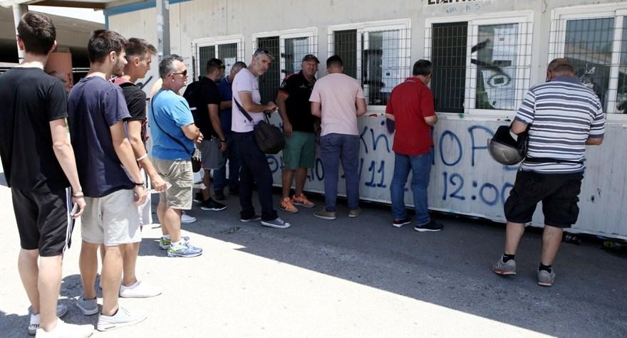 Φεύγουν τα εισιτήρια για ΤΣΣΚΑ | Pagenews.gr Φεύγουν τα εισιτήρια για ΤΣΣΚΑ | Pagenews.gr