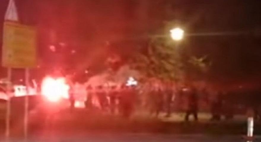 Ξύλο και κυνηγητό ανάμεσα σε οπαδούς της Ριέκα και της Παρτίζαν! | Pagenews.gr Ξύλο και κυνηγητό ανάμεσα σε οπαδούς της Ριέκα και της Παρτίζαν! | Pagenews.gr