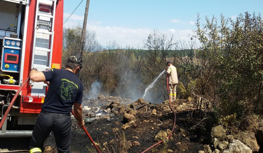 Δύο φωτιές σήμερα στην περιοχή της Θεσσαλονίκης | Pagenews.gr Δύο φωτιές σήμερα στην περιοχή της Θεσσαλονίκης | Pagenews.gr