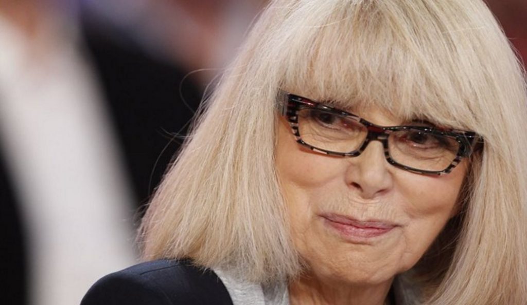 Πέθανε η Γαλλίδα ηθοποιός Mireille Darc | Pagenews.gr Πέθανε η Γαλλίδα ηθοποιός Mireille Darc | Pagenews.gr