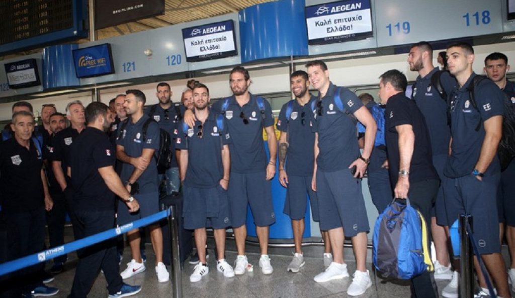 Εθνική Ελλάδος: Η σέλφι των παικτών στο αεροπλάνο (pic) | Pagenews.gr Εθνική Ελλάδος: Η σέλφι των παικτών στο αεροπλάνο (pic) | Pagenews.gr