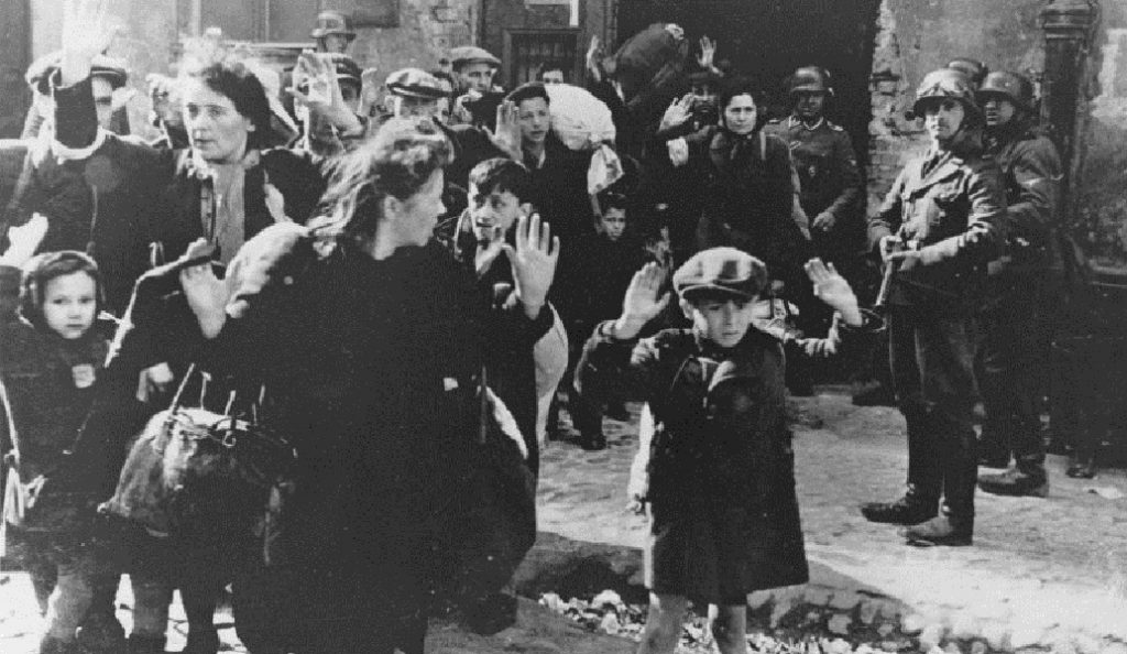 Πολωνία: Ζητάει από τη Γερμανία 1 τρισ. δολάρια αποζημίωση για τον β’ Παγκόσμιο Πόλεμο | Pagenews.gr Πολωνία: Ζητάει από τη Γερμανία 1 τρισ. δολάρια αποζημίωση για τον β’ Παγκόσμιο Πόλεμο | Pagenews.gr