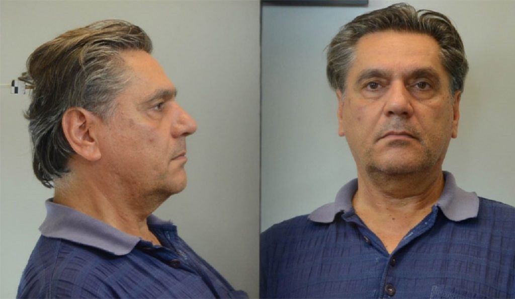 Δράκος Βορείων Προαστίων: Η ΕΛΑΣ κάνει φύλο και φτερό τα αρχεία του παιδόφιλου μουσικού μήπως υπάρχουν κι άλλα θύματα | Pagenews.gr Δράκος Βορείων Προαστίων: Η ΕΛΑΣ κάνει φύλο και φτερό τα αρχεία του παιδόφιλου μουσικού μήπως υπάρχουν κι άλλα θύματα | Pagenews.gr