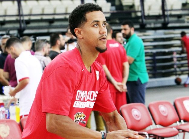 Άλλαξε… ταχύτητα ο Ρόμπερτς | Pagenews.gr Άλλαξε… ταχύτητα ο Ρόμπερτς | Pagenews.gr