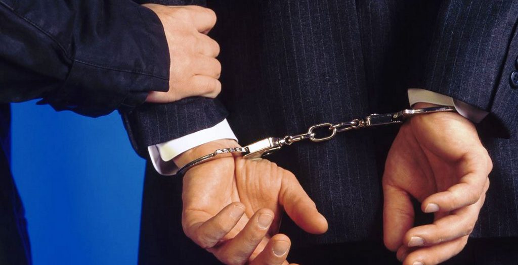 Συνελήφθησαν δυο άτομα για επίθεση κατά αστυνομικών | Pagenews.gr Συνελήφθησαν δυο άτομα για επίθεση κατά αστυνομικών | Pagenews.gr