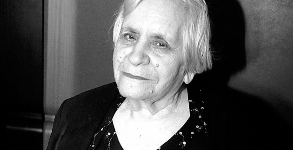 Έφυγε από τη ζωή η ποιήτρια, πεζογράφος και μεταφράστρια Βούλα Δαμιανάκου | Pagenews.gr Έφυγε από τη ζωή η ποιήτρια, πεζογράφος και μεταφράστρια Βούλα Δαμιανάκου | Pagenews.gr