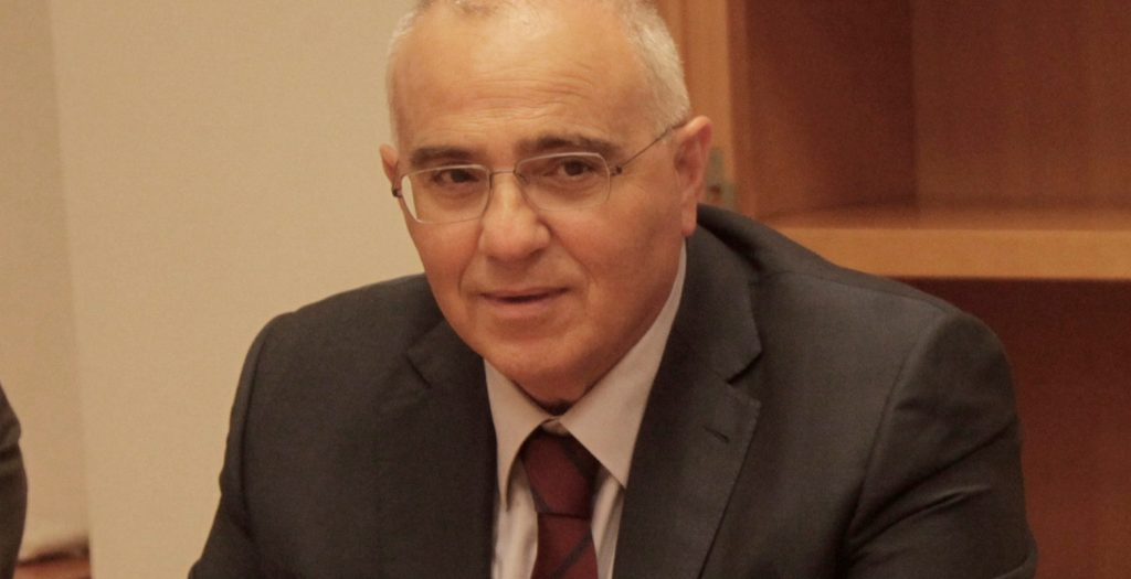 Καραμούζης: Πρόκληση οι εύποροι μέτοχοι που «ρίχνουν» σε τρίτους τα βάρη εξυγίανσης των εταιριών τους | Pagenews.gr Καραμούζης: Πρόκληση οι εύποροι μέτοχοι που «ρίχνουν» σε τρίτους τα βάρη εξυγίανσης των εταιριών τους | Pagenews.gr