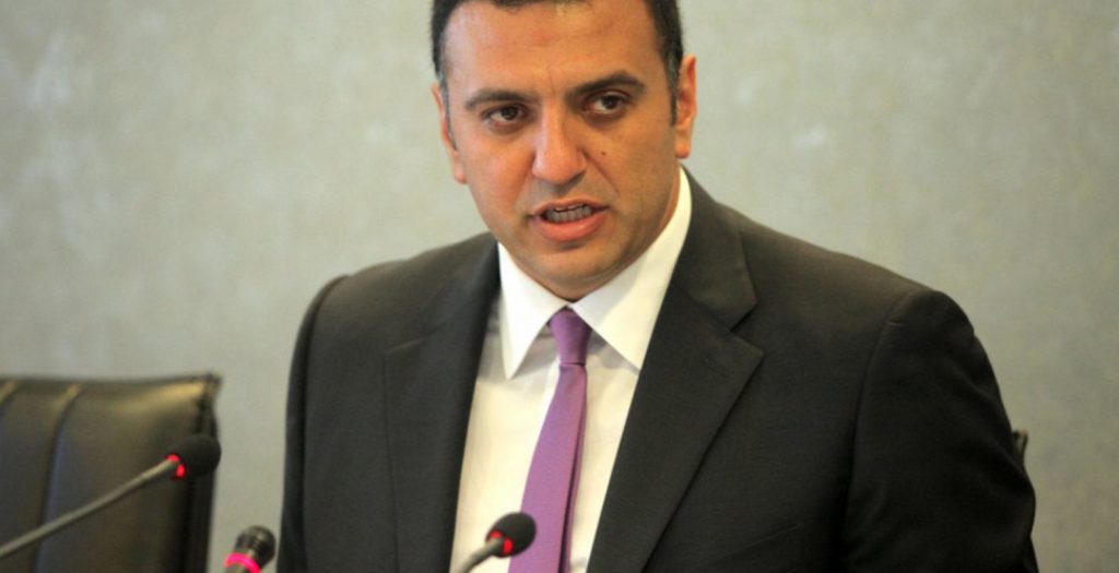 Κικίλιας: Ο Τσίπρας φόρεσε την πιο ακριβή γραβάτα όλων των εποχών | Pagenews.gr Κικίλιας: Ο Τσίπρας φόρεσε την πιο ακριβή γραβάτα όλων των εποχών | Pagenews.gr