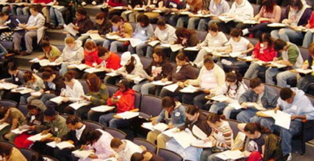 Υπ. Παιδείας: Μόνο για φέτος η διπλή εξεταστική για τους επί πτυχίω φοιτητές | Pagenews.gr Υπ. Παιδείας: Μόνο για φέτος η διπλή εξεταστική για τους επί πτυχίω φοιτητές | Pagenews.gr