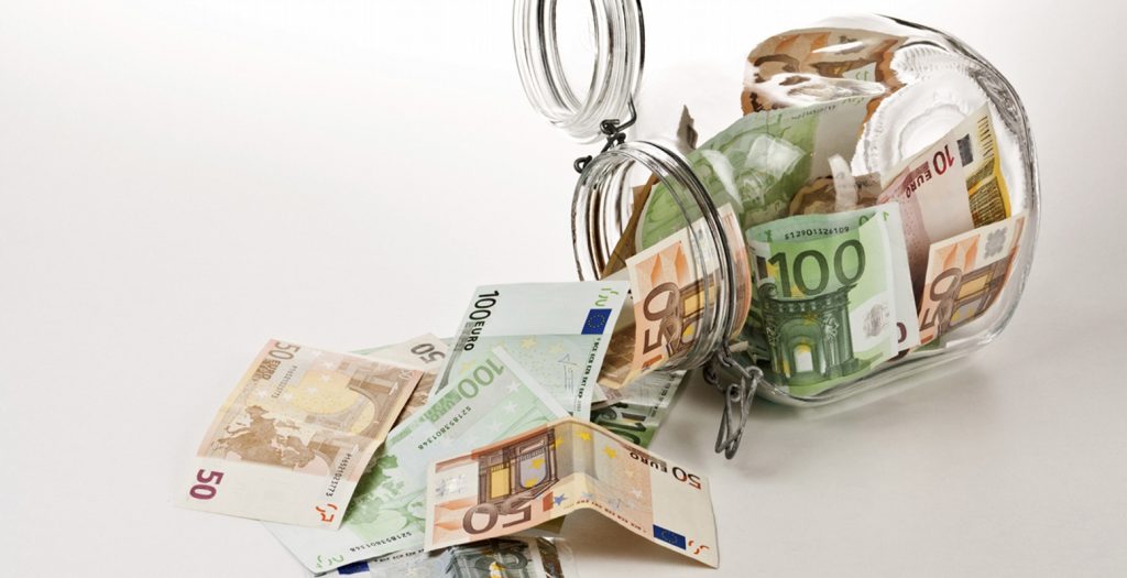 Ξεπέρασαν το στόχο κατά 2,44 δισ. ευρώ τα έσοδα του ενδεκαμήνου | Pagenews.gr Ξεπέρασαν το στόχο κατά 2,44 δισ. ευρώ τα έσοδα του ενδεκαμήνου | Pagenews.gr