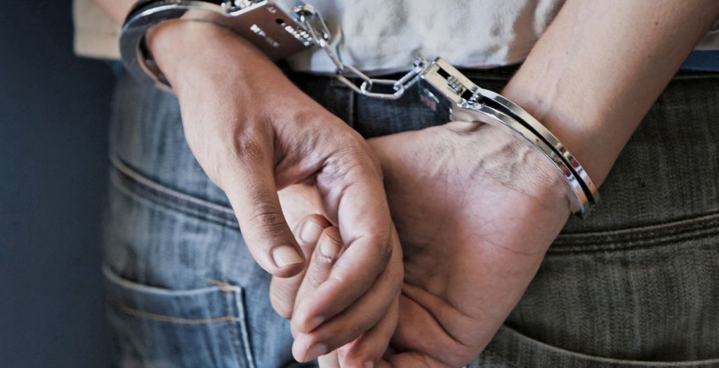 Ρόδος: 17χρονη μετέφερε ναρκωτικά σε 26χρονο Αλβανό | Pagenews.gr Ρόδος: 17χρονη μετέφερε ναρκωτικά σε 26χρονο Αλβανό | Pagenews.gr