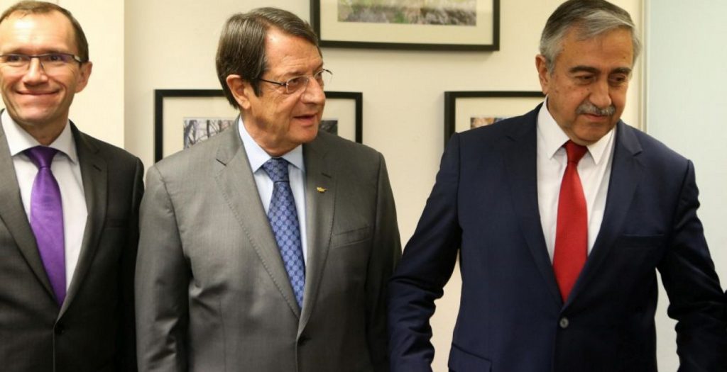 Συνάντηση Αναστασιάδη – Ακιντζί μετά το ναυάγιο στην Ελβετία | Pagenews.gr Συνάντηση Αναστασιάδη – Ακιντζί μετά το ναυάγιο στην Ελβετία | Pagenews.gr