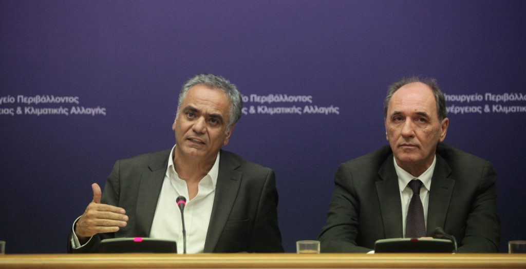 Από πού θα βγουν τα λεφτά που «κάηκαν» με το ναυάγιο του ΔΕΣΦΑ; | Pagenews.gr Από πού θα βγουν τα λεφτά που «κάηκαν» με το ναυάγιο του ΔΕΣΦΑ; | Pagenews.gr