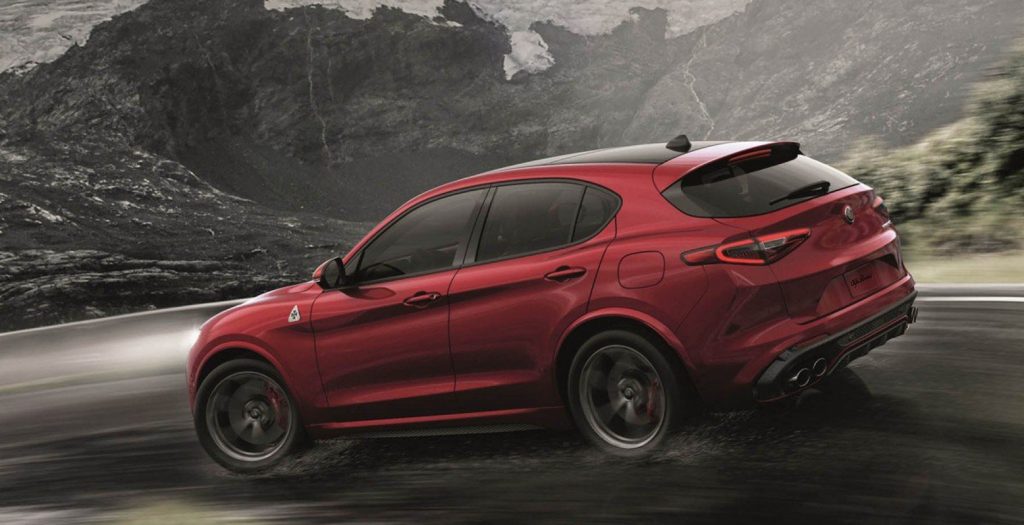 Alfa Romeo Stelvio: Ένα SUV με… ιταλική φινέτσα | Pagenews.gr Alfa Romeo Stelvio: Ένα SUV με… ιταλική φινέτσα | Pagenews.gr