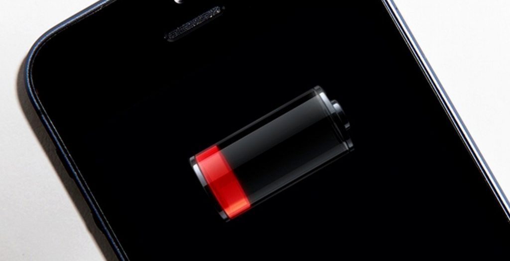Φόρτιση smartphone με νερό και αλάτι (video) | Pagenews.gr Φόρτιση smartphone με νερό και αλάτι (video) | Pagenews.gr