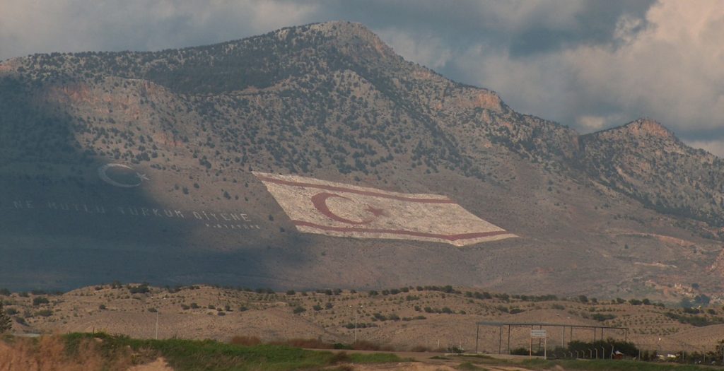 Τουρκοκύπριοι: Ζητούν παραίτηση της «ψευδοκυβέρνησης» μετά το πολύνεκρο δυστύχημα | Pagenews.gr Τουρκοκύπριοι: Ζητούν παραίτηση της «ψευδοκυβέρνησης» μετά το πολύνεκρο δυστύχημα | Pagenews.gr