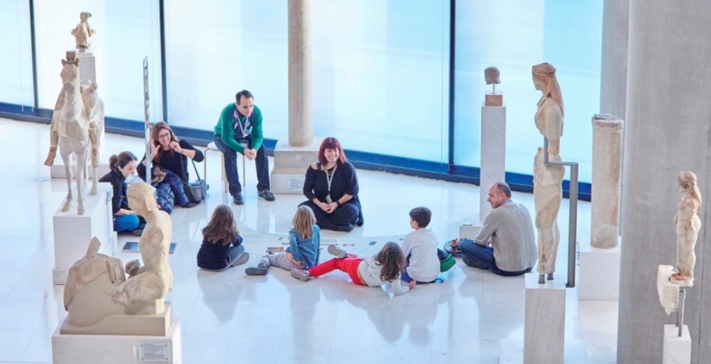 Το μουσείο της Ακρόπολης σε Χριστουγεννιάτικη διάθεση… | Pagenews.gr Το μουσείο της Ακρόπολης σε Χριστουγεννιάτικη διάθεση… | Pagenews.gr