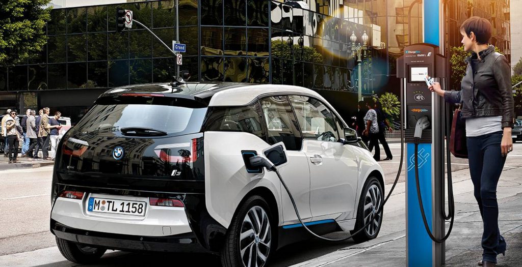 Digital Charging Service: Επανάσταση της BMW στην ηλεκτρική μετακίνηση (photos) | Pagenews.gr Digital Charging Service: Επανάσταση της BMW στην ηλεκτρική μετακίνηση (photos) | Pagenews.gr