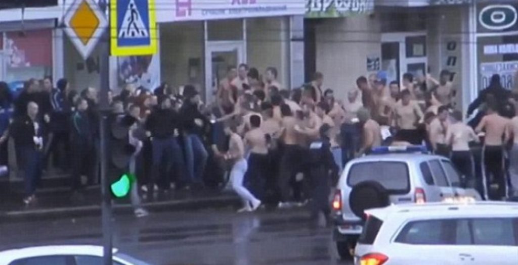 Άγριο ξύλο μεταξύ οπαδών Ντιναμό Κιέβου – Μπεσίκτας (vid) | Pagenews.gr Άγριο ξύλο μεταξύ οπαδών Ντιναμό Κιέβου – Μπεσίκτας (vid) | Pagenews.gr