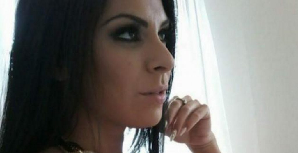 Είδατε τις νέες καυτές selfies της Ίννας; Θα πάθετε πλάκα! (pic) | Pagenews.gr Είδατε τις νέες καυτές selfies της Ίννας; Θα πάθετε πλάκα! (pic) | Pagenews.gr