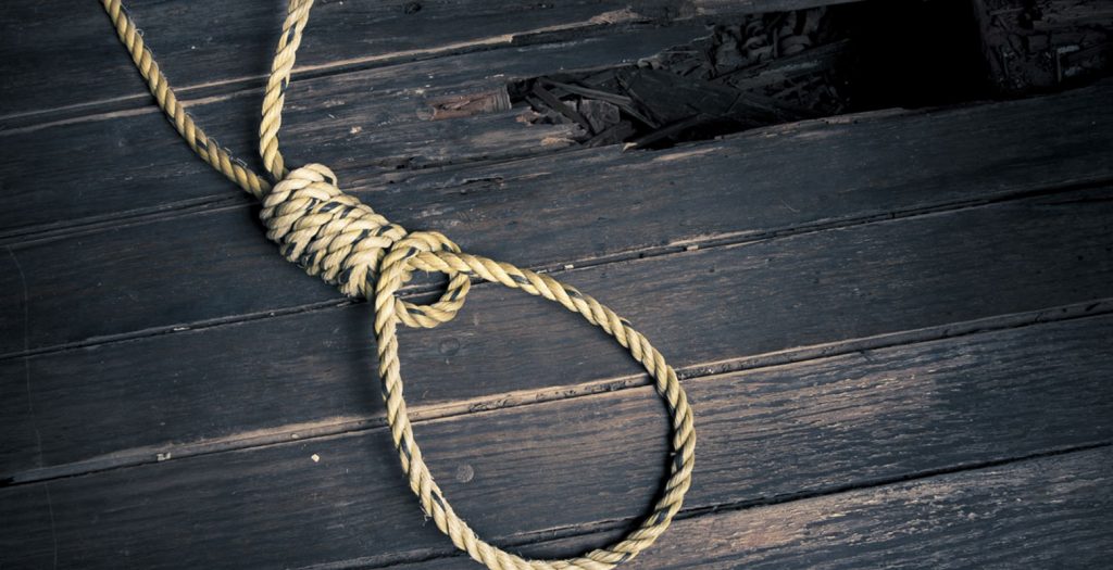 Τραγωδία στη Μάνη: Δεν άντεξε το θάνατο της μάνας του και απαγχονίστηκε | Pagenews.gr Τραγωδία στη Μάνη: Δεν άντεξε το θάνατο της μάνας του και απαγχονίστηκε | Pagenews.gr