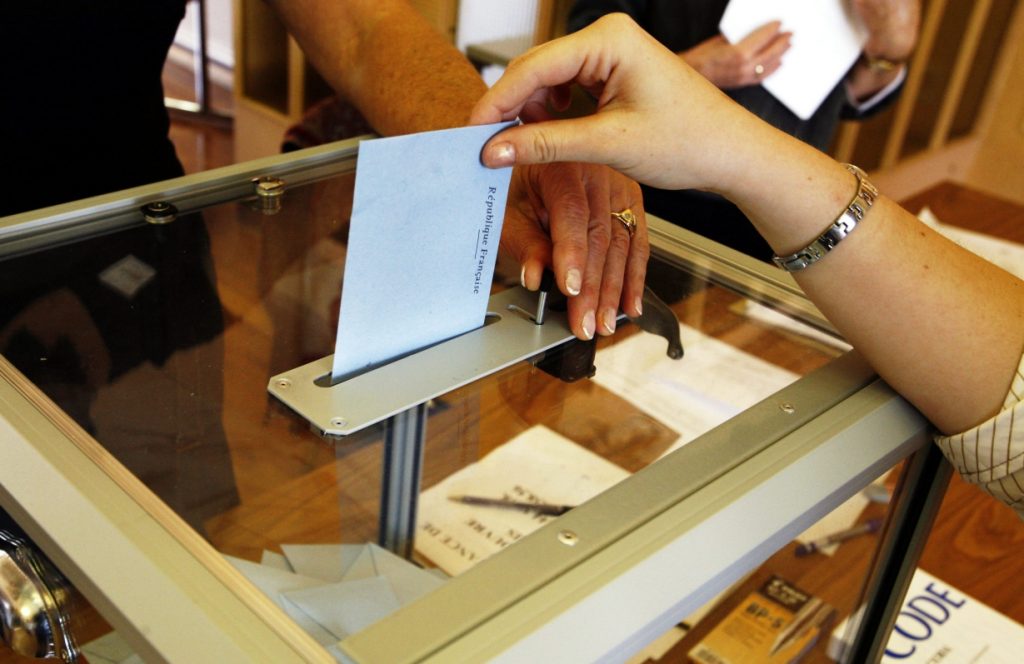 Γαλλικές εκλογές: Στο 17,75% η συμμετοχή, στις 10:00 (τοπική ώρα) | Pagenews.gr Γαλλικές εκλογές: Στο 17,75% η συμμετοχή, στις 10:00 (τοπική ώρα) | Pagenews.gr