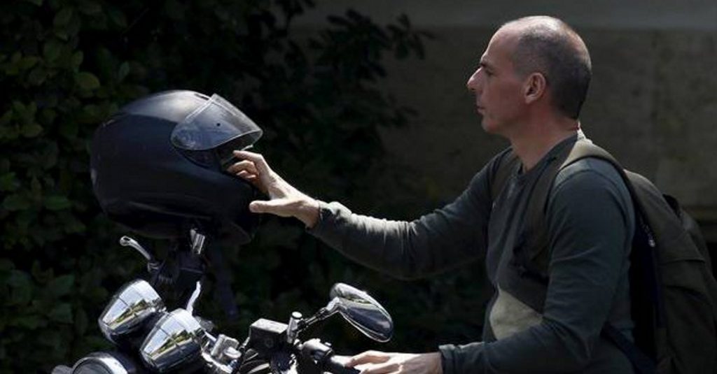 Ο Βαρουφάκης στηρίζει τον Μακρόν: Ψηφίστε τον, ήθελε να σώσει την Ελλάδα | Pagenews.gr Ο Βαρουφάκης στηρίζει τον Μακρόν: Ψηφίστε τον, ήθελε να σώσει την Ελλάδα | Pagenews.gr