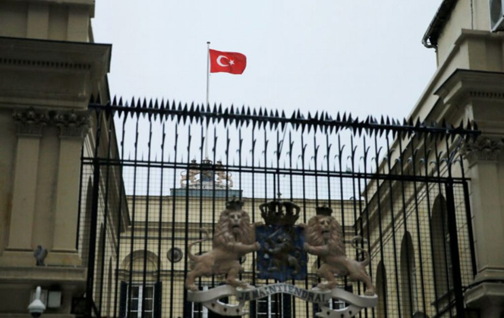 Επίθεση του τουρκικού ΥΠΕΞ στον Νίκο Κοτζιά | Pagenews.gr Επίθεση του τουρκικού ΥΠΕΞ στον Νίκο Κοτζιά | Pagenews.gr