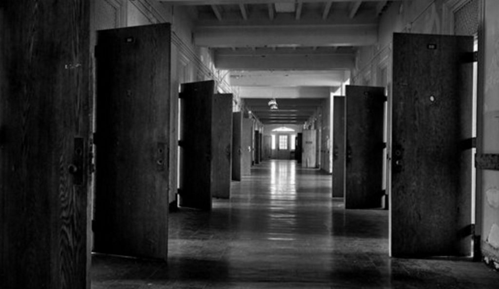 Το γ’ Ράιχ σκόρπιζε τον θάνατο μέχρι και τη δεκαετία του ’80 | Pagenews.gr Το γ’ Ράιχ σκόρπιζε τον θάνατο μέχρι και τη δεκαετία του ’80 | Pagenews.gr