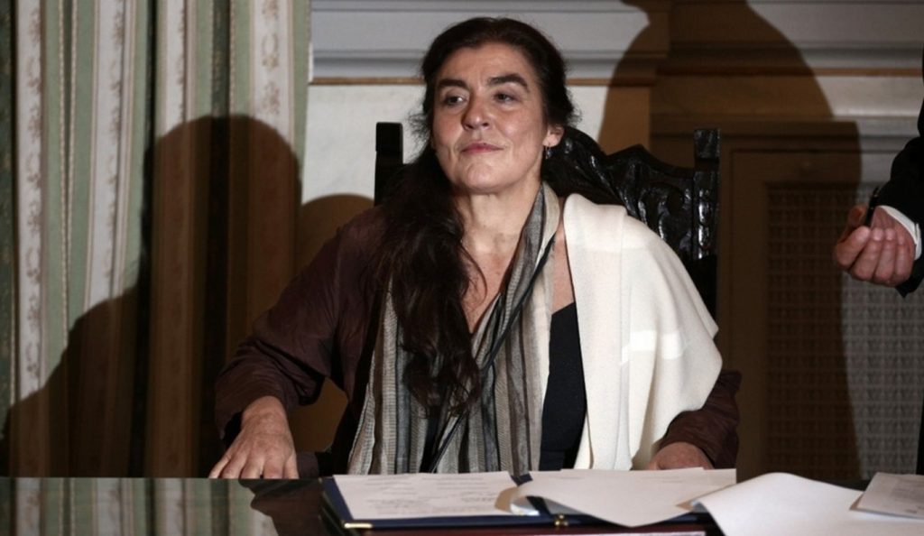 Λυδία Κονιόρδου: Η απάντηση της υπουργού Πολιτισμού στον Σύλλογο Ελλήνων Αρχαιολόγων | Pagenews.gr Λυδία Κονιόρδου: Η απάντηση της υπουργού Πολιτισμού στον Σύλλογο Ελλήνων Αρχαιολόγων | Pagenews.gr