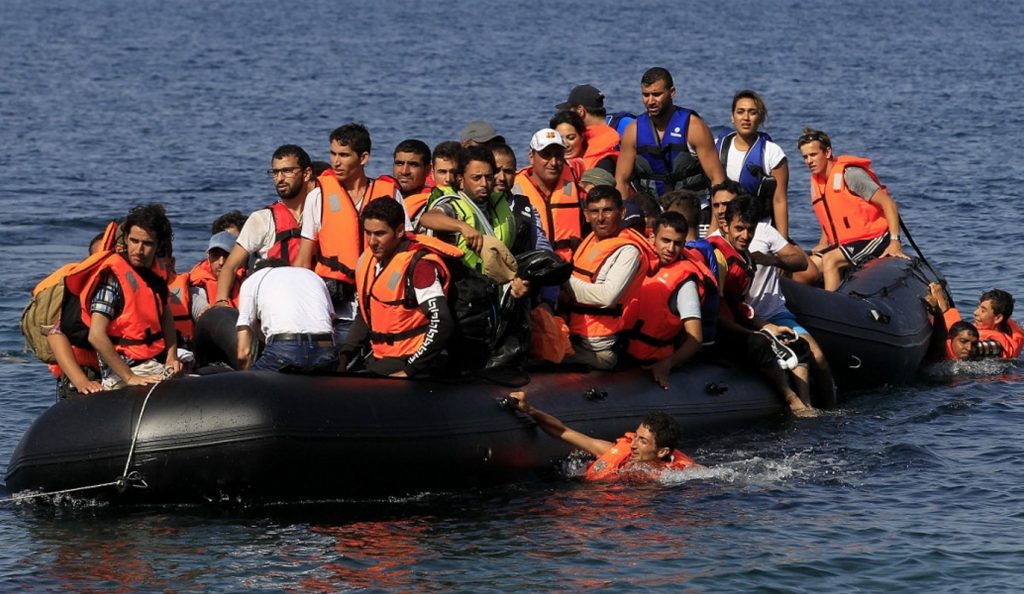 Μέσα σε μία ημέρα έφτασαν 90 πρόσφυγες στη Λέσβο | Pagenews.gr Μέσα σε μία ημέρα έφτασαν 90 πρόσφυγες στη Λέσβο | Pagenews.gr