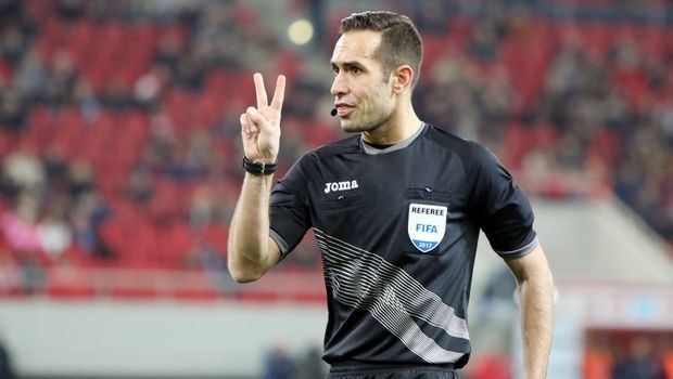 Επίθεση στον πατέρα του διαιτητή Παπαπέτρου | Pagenews.gr Επίθεση στον πατέρα του διαιτητή Παπαπέτρου | Pagenews.gr