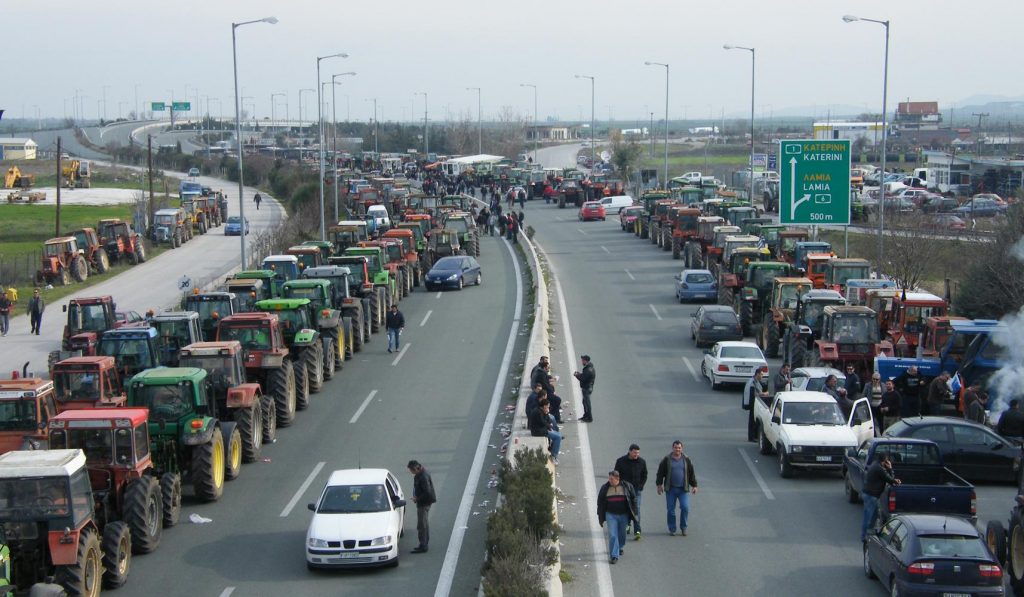 Μπλόκα: Πού και πότε θα στήσουν τα τρακτέρ οι αγρότες | Pagenews.gr Μπλόκα: Πού και πότε θα στήσουν τα τρακτέρ οι αγρότες | Pagenews.gr