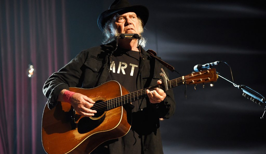 Neil Young: Ελεύθερη πρόσβαση σε όλο το αρχείο του θρυλικού καλλιτέχνη | Pagenews.gr Neil Young: Ελεύθερη πρόσβαση σε όλο το αρχείο του θρυλικού καλλιτέχνη | Pagenews.gr