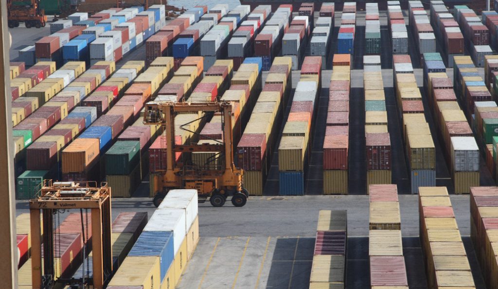 Eurostat: Στα 14,6 τρισ. ευρώ η συνολική αξία των εξαγωγών αγαθών-υπηρεσιών παγκοσμίως το 2016 | Pagenews.gr Eurostat: Στα 14,6 τρισ. ευρώ η συνολική αξία των εξαγωγών αγαθών-υπηρεσιών παγκοσμίως το 2016 | Pagenews.gr