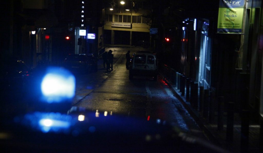 Λευκωσία: Πέταξαν χειροβομβίδα σε είσοδο πολυκατοικίας – Ένας τραυματίας | Pagenews.gr Λευκωσία: Πέταξαν χειροβομβίδα σε είσοδο πολυκατοικίας – Ένας τραυματίας | Pagenews.gr