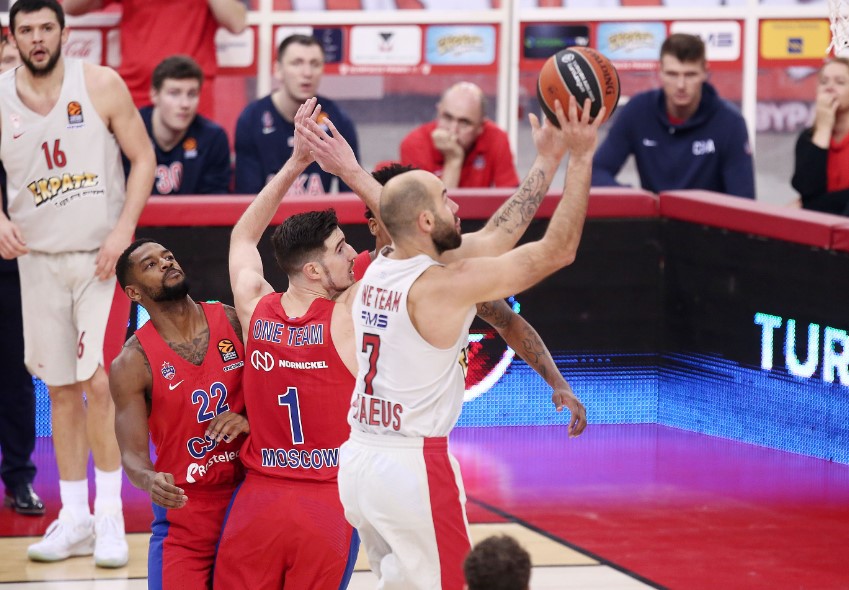 Ολυμπιακός – ΤΣΣΚΑ Μόσχας 88-86: Τεράστιος Ολυμπιακός, υπέταξε ελλείψεις και ΤΣΣΚΑ! | Pagenews.gr Ολυμπιακός – ΤΣΣΚΑ Μόσχας 88-86: Τεράστιος Ολυμπιακός, υπέταξε ελλείψεις και ΤΣΣΚΑ! | Pagenews.gr